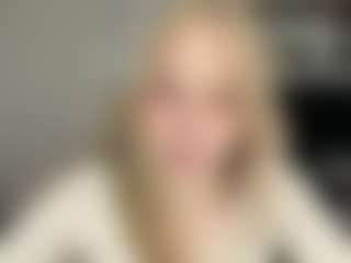 Live cam show with Emma - Blonde Hair Lovense on Soda Cam