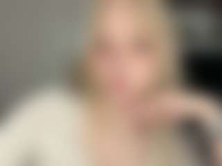 Emma's Live Sex Cam Show