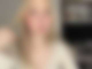 Emma's Live Sex Cam Show