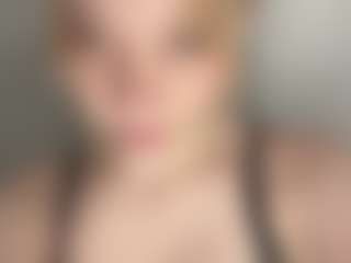 Emma's Live Sex Cam Show