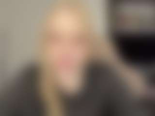 Live cam show with Emma - Public Big Tits on Camsoda