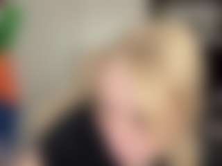 Live cam show with Emma - Bondage on Camsoda