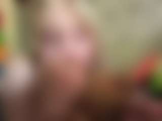 Emma's Live Sex Cam Show
