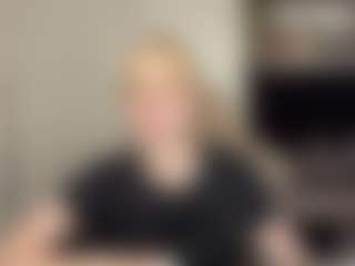 Emma's Live Sex Cam Show