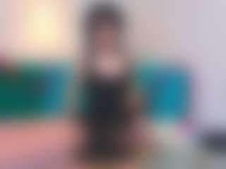 Live cam show with CarmelinaTebbe - Ass Clapping on Camsoda