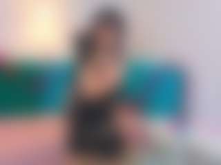Live cam show with CarmelinaTebbe - Ass Clapping on Camsoda