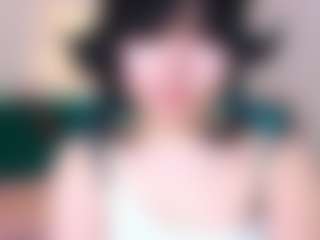 Live cam show with CarmelinaTebbe - Ass Clapping on Camsoda