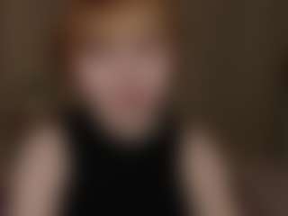 Live cam show with CarmelinaTebbe - Blue Eyes on Fit Hotties