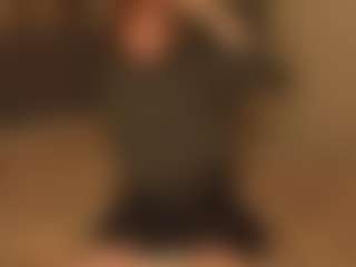 Live cam show with CarmelinaTebbe - Ass Clapping on nudelive.tv