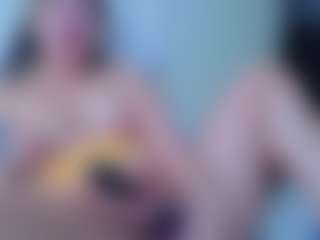 Live cam show with Dahiana-Dmour - Sucking on SquirtSoMuch