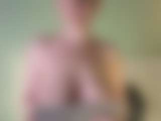 Live-camshow met DianaaLight - BBW Middle Aged op Camsoda