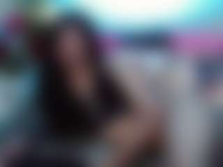 Live cam show with Carol_lit - Smoking on intimatelivegirls.com