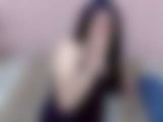 Spettacolo in cam dal vivo con Carol_lit - Anal Toys su Camsoda