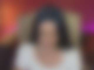 ElisWild's Live Sex Cam Show