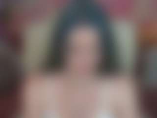 ElisWild's Live Sex Cam Show