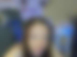 Live cam show with EmilyStevart - Green Eyes on Camsoda