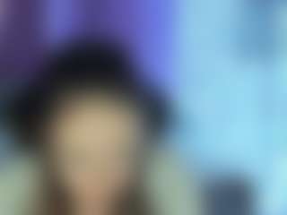 Live cam show with EmilyStevart - Teasing on CamClone