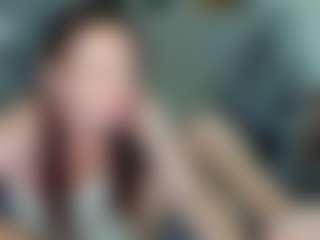 Live cam show with EmilyStevart - Green Eyes on StripNow