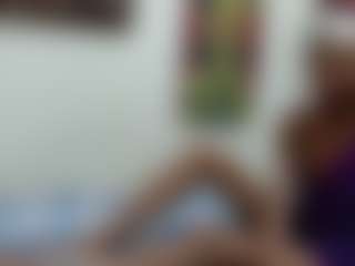 Live cam show with FluffyPeach23 - Bikini on crypto-cams