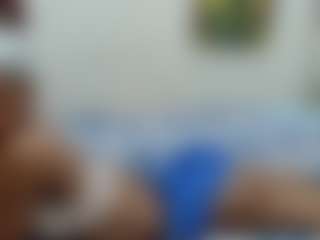 FluffyPeach23's Live Sex Cam Show