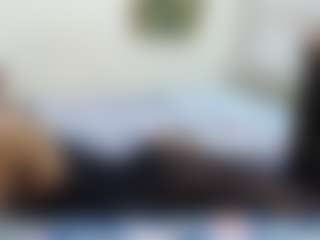 Live cam show with FluffyPeach23 - Oil on Camsoda