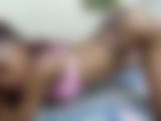FluffyPeach23's Live Sex Cam Show