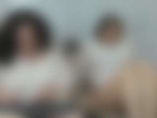 genesis-y-moon's Live Sex Cam Show
