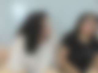genesis-y-moon's Live Sex Cam Show