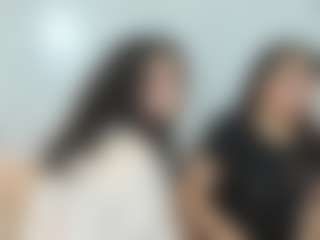 genesis-y-moon's Live Sex Cam Show