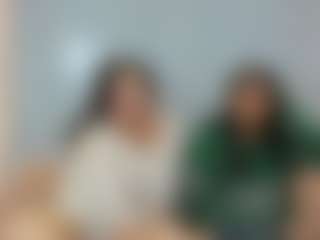 genesis-y-moon's Live Sex Cam Show