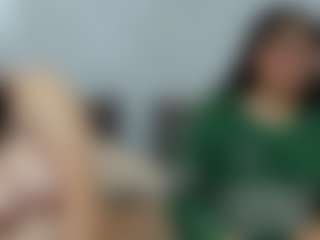 genesis-y-moon's Live Sex Cam Show