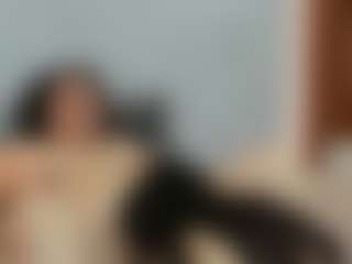 genesis-y-moon's Live Sex Cam Show