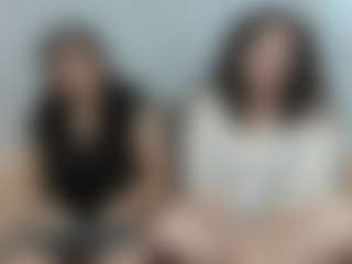 genesis-y-moon's Live Sex Cam Show