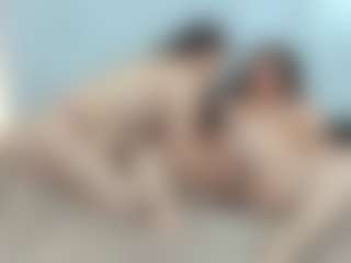 genesis-y-moon's Live Sex Cam Show