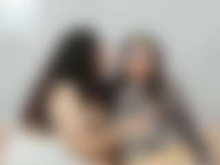 genesis-y-moon's Live Sex Cam Show
