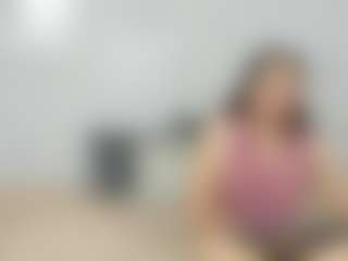 genesis-y-moon's Live Sex Cam Show