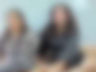 genesis-y-moon's Live Sex Cam Show