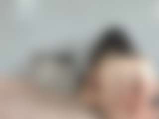 genesis-y-moon's Live Sex Cam Show