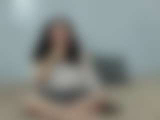 genesis-y-moon's Live Sex Cam Show