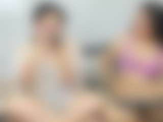 genesis-y-moon's Live Sex Cam Show