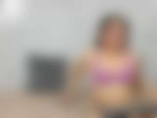 genesis-y-moon's Live Sex Cam Show