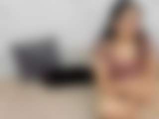 genesis-y-moon's Live Sex Cam Show