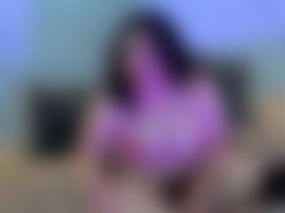 genesis-y-moon's Live Sex Cam Show