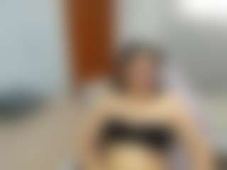 Live cam show with genesis-y-moon - Brown Hair on Camsoda