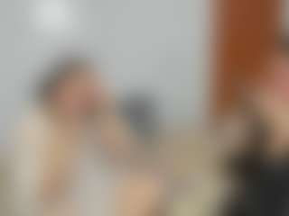 genesis-y-moon's Live Sex Cam Show