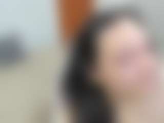 genesis-y-moon's Live Sex Cam Show