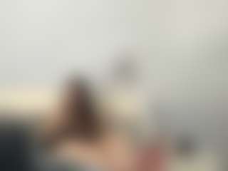 Live cam show with GwennBrevard - Cute on Hubzter Live