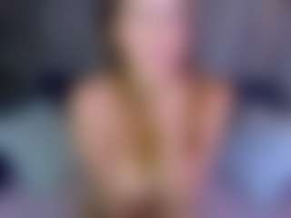 Live cam show with jessie-bell - Blonde Hair Petite on sexylive.show