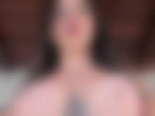 Live cam show with JessiVelvet1 - Athletic on UwU Esports