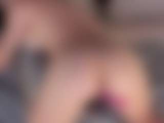 Live cam show with JessiVelvet1 - Pov on SxyPornLive